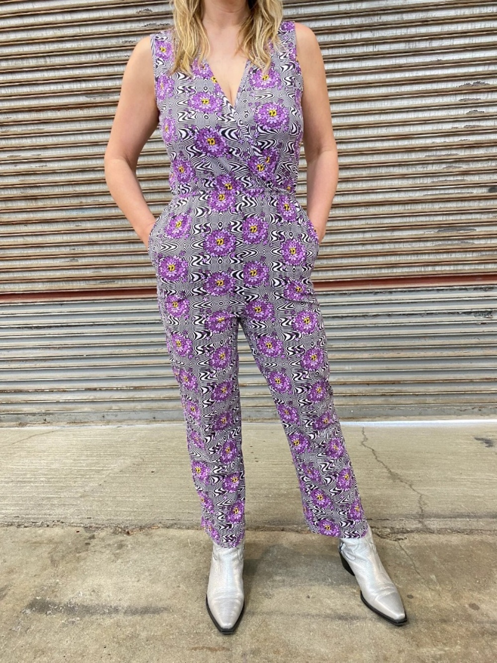Nooworks Sonny Suit Jumpsuit Haze Print Romper Size Medium, Purple Flower